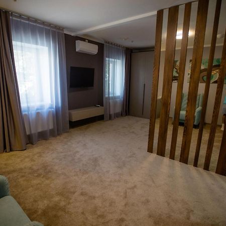 Hotel Optima Collection Aurora Kryvyj Rih Exteriér fotografie