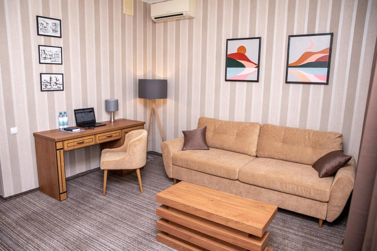 Hotel Optima Collection Aurora Kryvyj Rih Exteriér fotografie